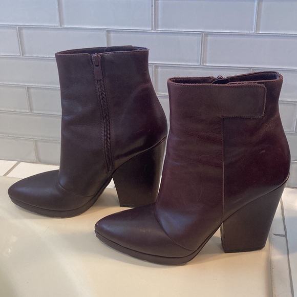 Vince booties - Picture 2 of 12